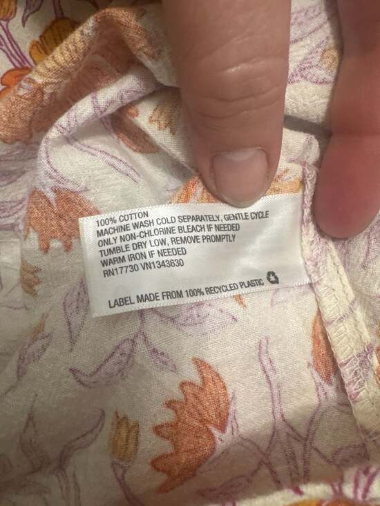 Universal Thread - Picture 6 of 8